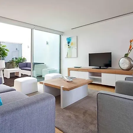 Olhos De Agua Sleeps 6 Air Con Villa *